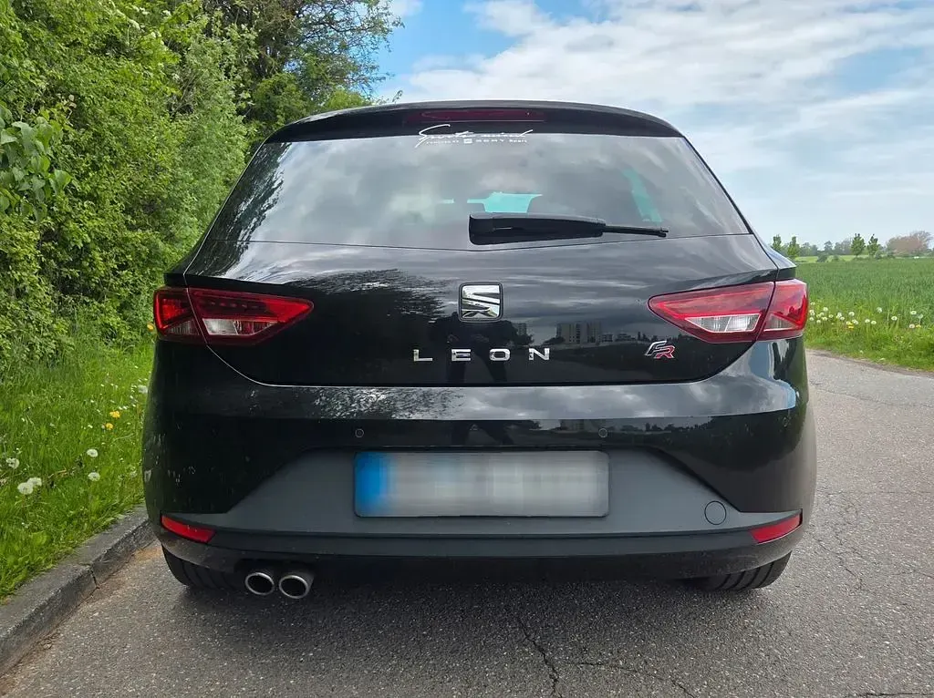 Gebraucht Seat Leon FR 150 PS (110 kW) 2016 Schwarz Limousine