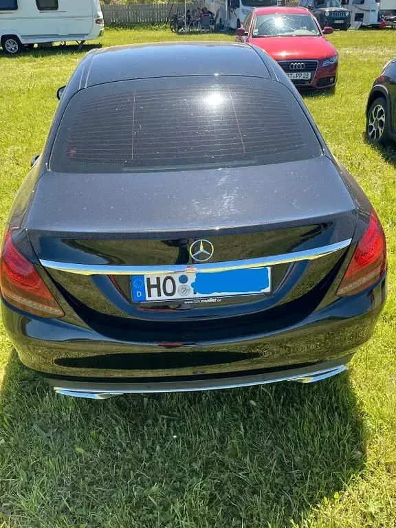 Gebraucht Mercedes C180 156 PS (114 kW) 2019 Schwarz Limousine