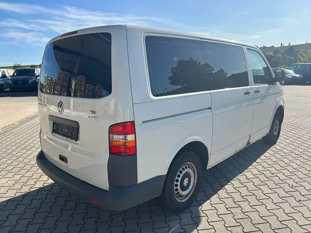 Używany VW Transporter 131 KM (96 kW) 2008 Biały Van