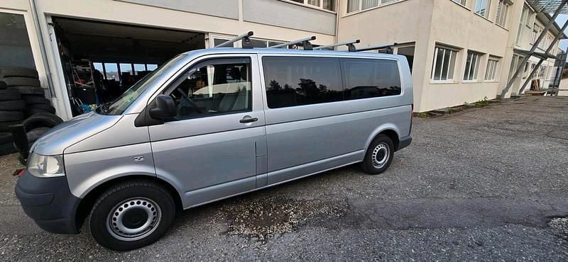 Second-hand VW Transporter 130 CP (95 kW) 2008 Argintiu Van