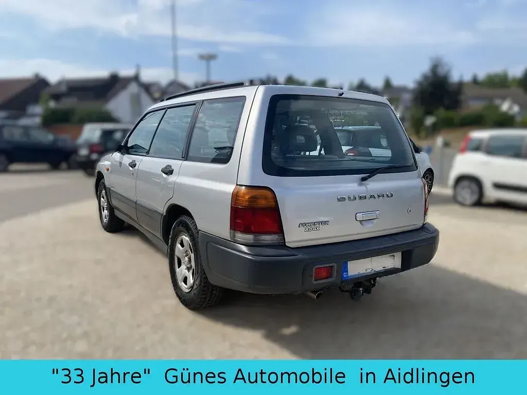 Gebraucht Subaru Forester 122 PS (89 kW) 1998 Silber SUV