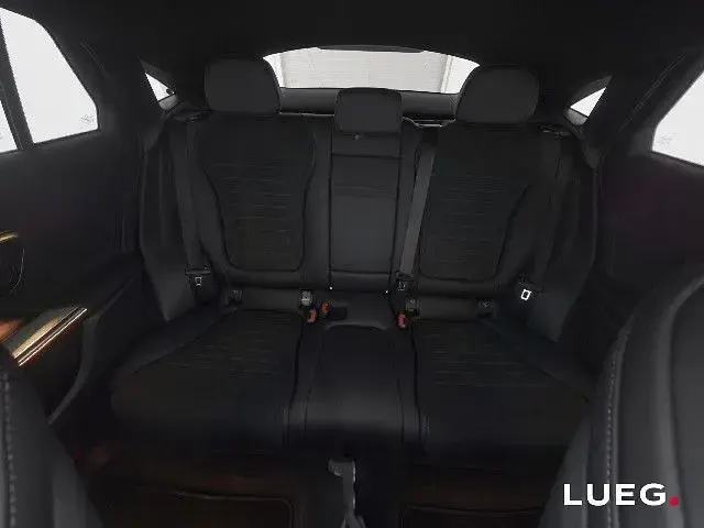 Gebraucht Mercedes GLC300de AMG 333 PS (244 kW) 2025 Weiß Coupé