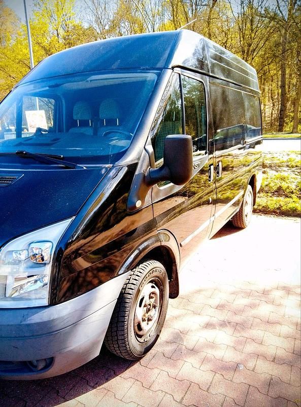 Gebraucht Ford Transit 145 PS (106 kW) 2012 Schwarz Van / Kleinbus
