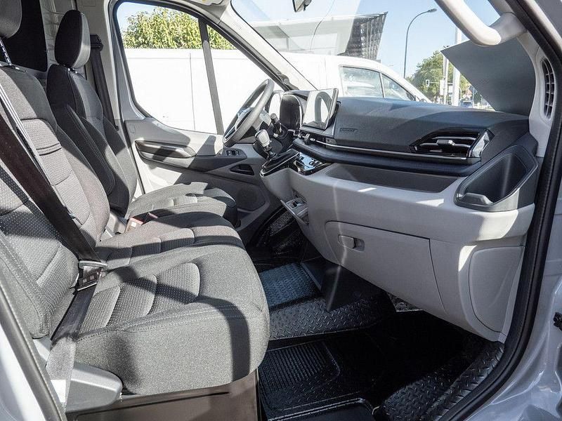 Neu Maxus V90 148 PS (108 kW) 2026 Metal grey Van