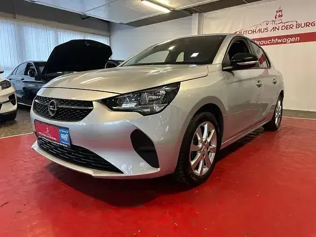 Używany Opel Corsa Edition 75 KM (55 kW) 2022 Srebrny Sedan/Limuzyna