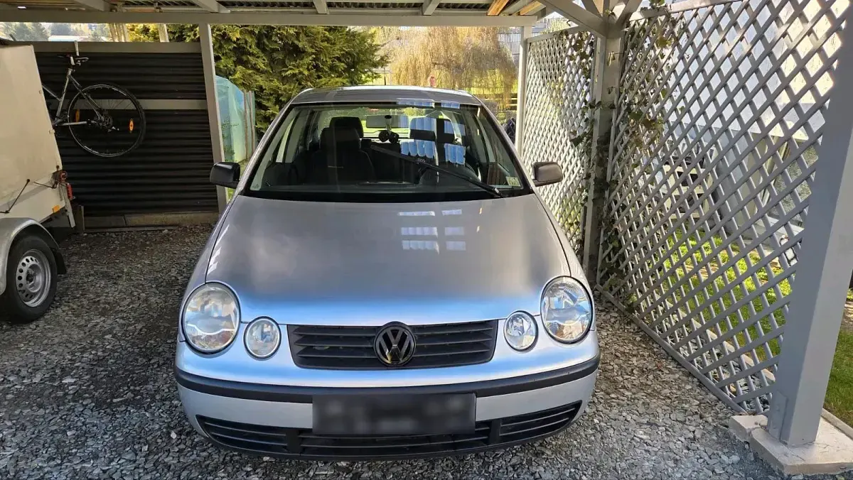 Gebraucht VW Polo 64 PS (47 kW) 2004 Silber Kleinwagen