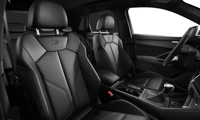 Gebraucht Audi Q3 S-Line 190 PS (139 kW) 2025 Gletscherweiss SUV