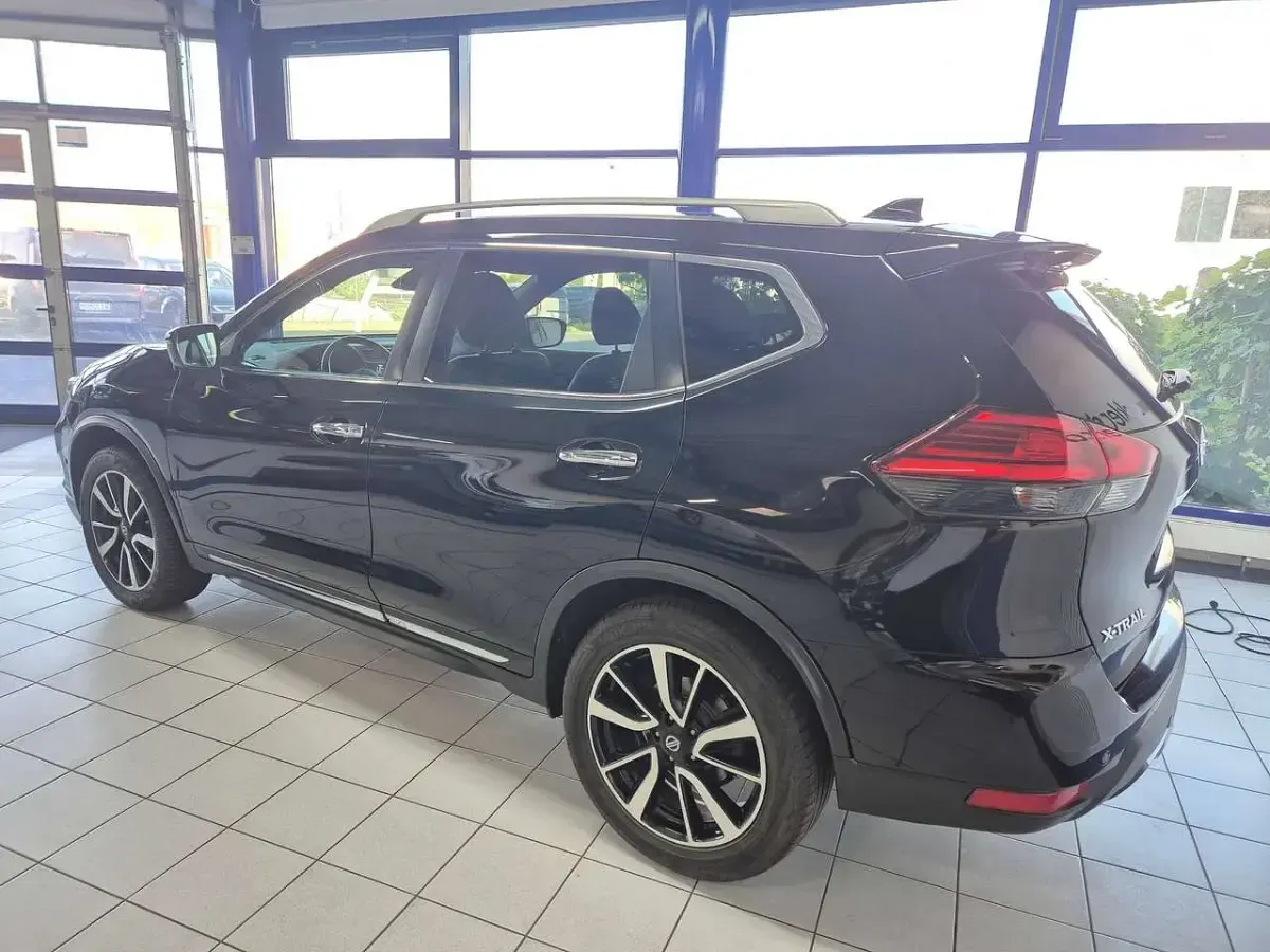 Gebraucht Nissan X-Trail Tekna 163 PS (119 kW) 2019 Black pearl SUV