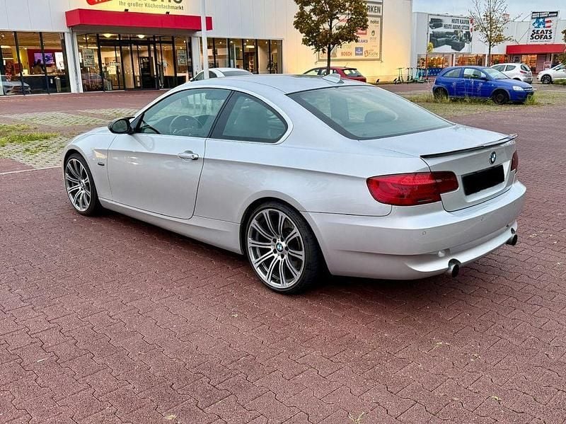 Gebraucht BMW 335 M Performance 306 PS (225 kW) 2007 Grau Coupé