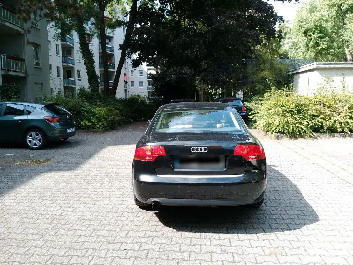 Gebraucht Audi A4 131 PS (96 kW) 2006 Schwarz Limousine