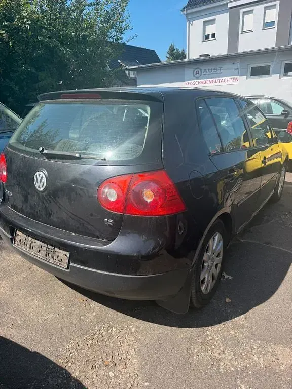 Gebraucht VW Golf IV 102 PS (75 kW) 2005 Schwarz Limousine