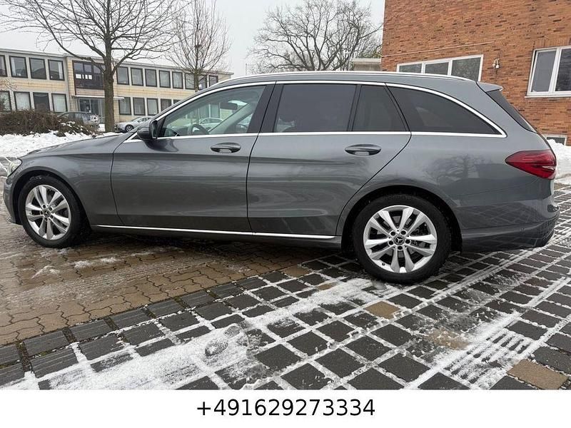 Gebraucht Mercedes C200 184 PS (135 kW) 2018 Grau Kombi