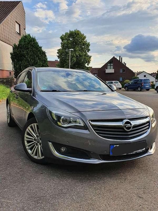 Grau Gebraucht 2017 Opel Insignia Business Kombi | 7.500 € (Guter Preis) - Bild 1/4