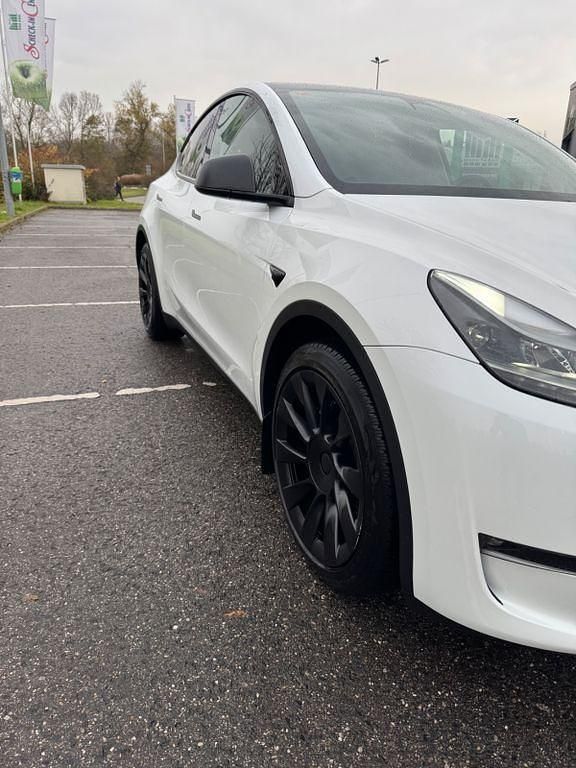 Gebraucht Tesla Model Y 378 kW (514 PS) 2023 Weiß SUV