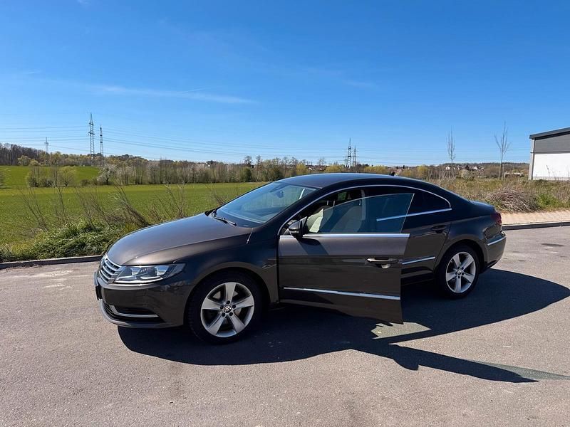 Usata VW CC 103 CV (75 kW) 2014 Marrone Berlina