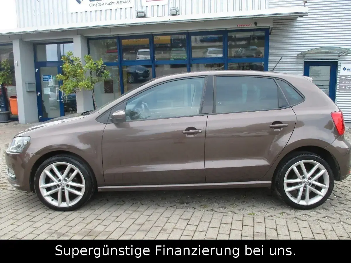 Gebraucht VW Polo Highline 90 PS (66 kW) 2015 Braun Kleinwagen