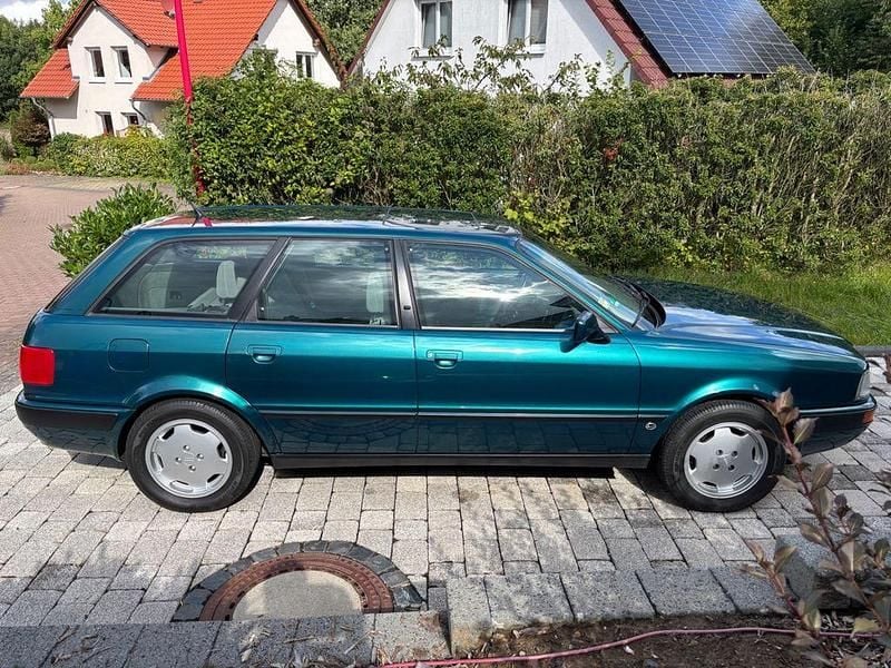Grün Gebraucht 1992 Audi 80 Kombi | 16.500 € - Bild 1/4