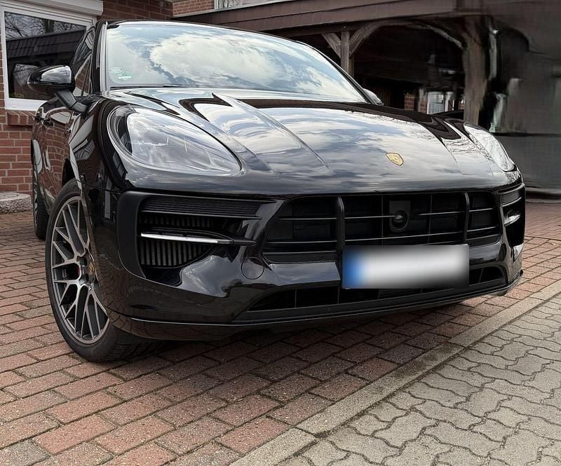 Second-hand Porsche Macan 381 CP (280 kW) 2020 Negru SUV