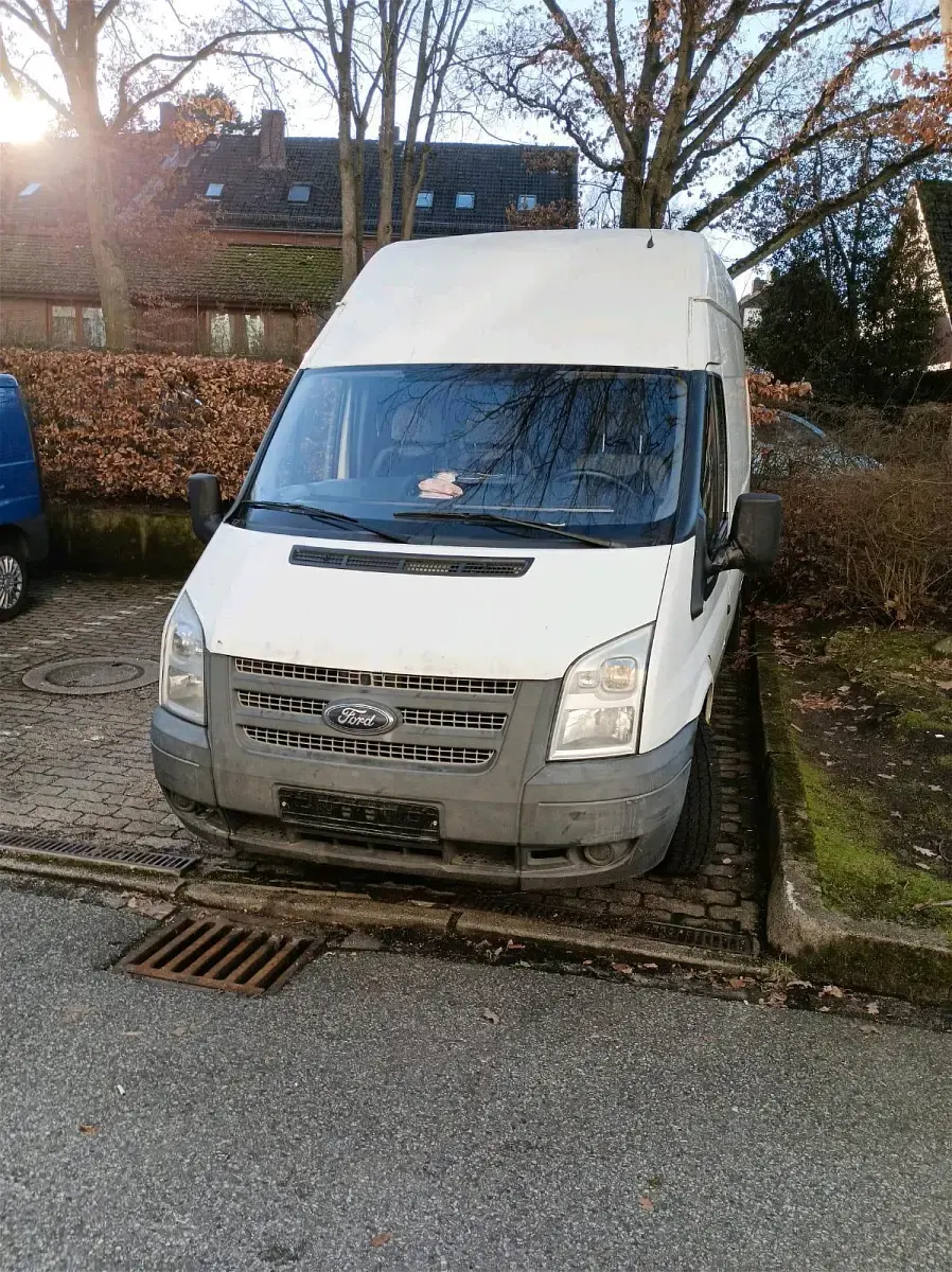 Gebraucht Ford Transit Tourneo 140 PS (102 kW) 2012 Weiß Van / Kleinbus