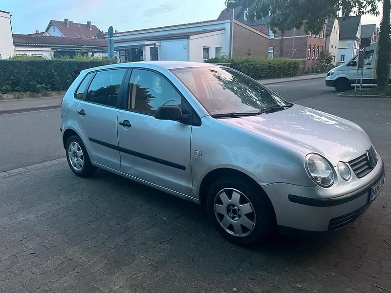 Gebraucht VW Polo 2004 Silber Kleinwagen