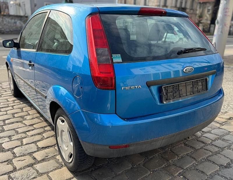 Gebraucht Ford Fiesta 69 PS (50 kW) 2004 Kleinwagen