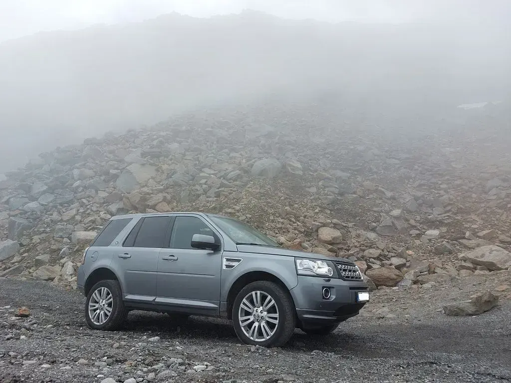 Gebraucht Land Rover Freelander 2 HSE 190 PS (139 kW) 2013 Grau SUV