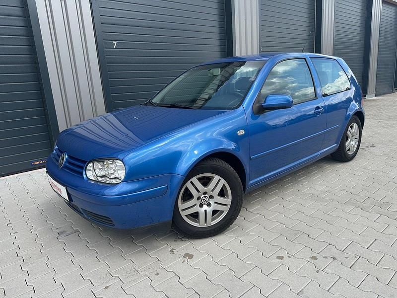 Blau Gebraucht 2000 VW Golf IV Kleinwagen | 2.490 € (Fairer Preis) - Bild 1/4
