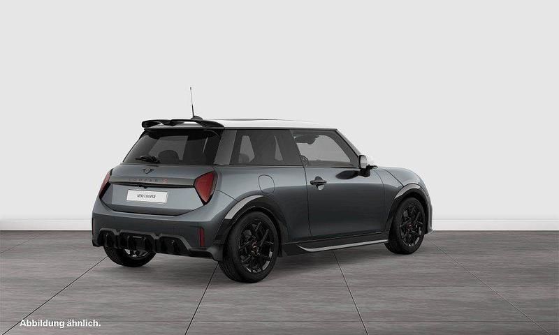 Gebraucht Mini John Cooper Works 204 PS (150 kW) 2024 Legend grey Kleinwagen