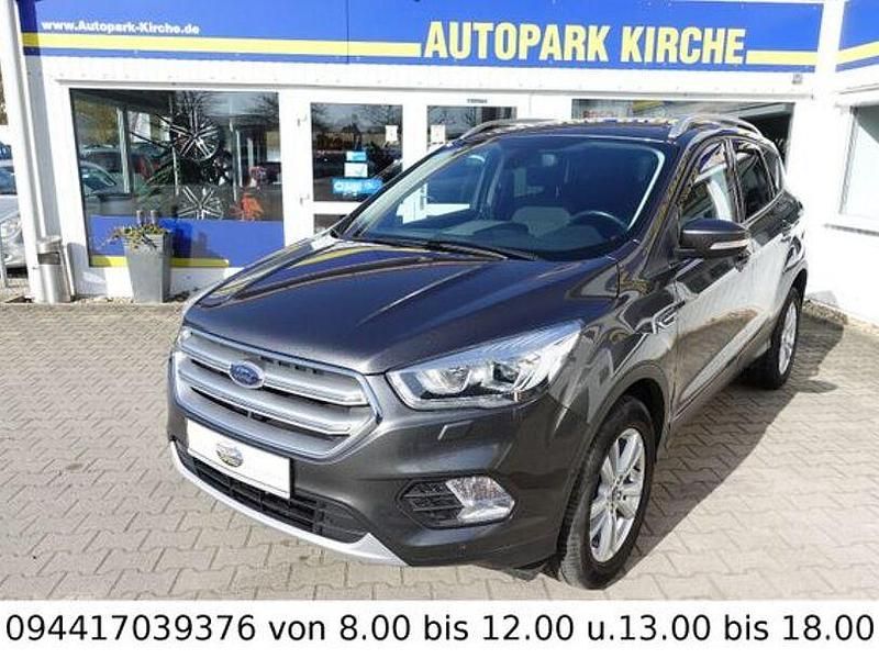 Gebraucht Ford Kuga Cool & Connect 150 PS (110 kW) 2018 Grau SUV