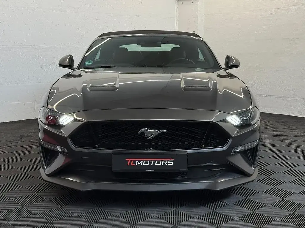 Gebraucht Ford Mustang GT Convertible 450 PS (330 kW) 2019 Grau Cabrio