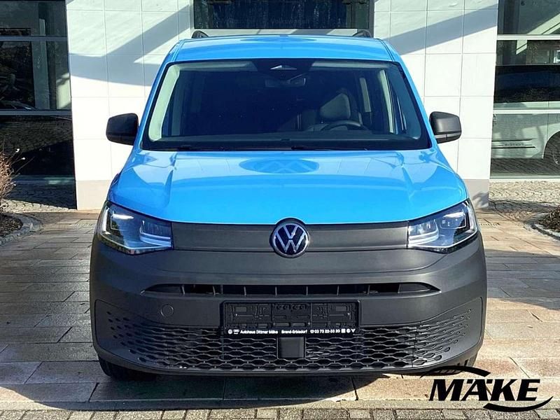 Neu VW Caddy 122 PS (89 kW) 2026 Blau Van / Kleinbus