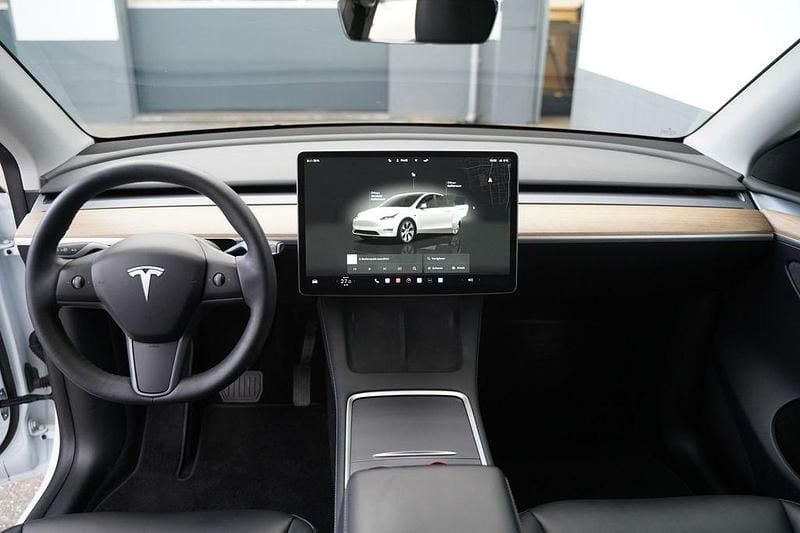 Gebraucht Tesla Model Y Long Range AWD 378 kW (514 PS) 2022 Weiß SUV