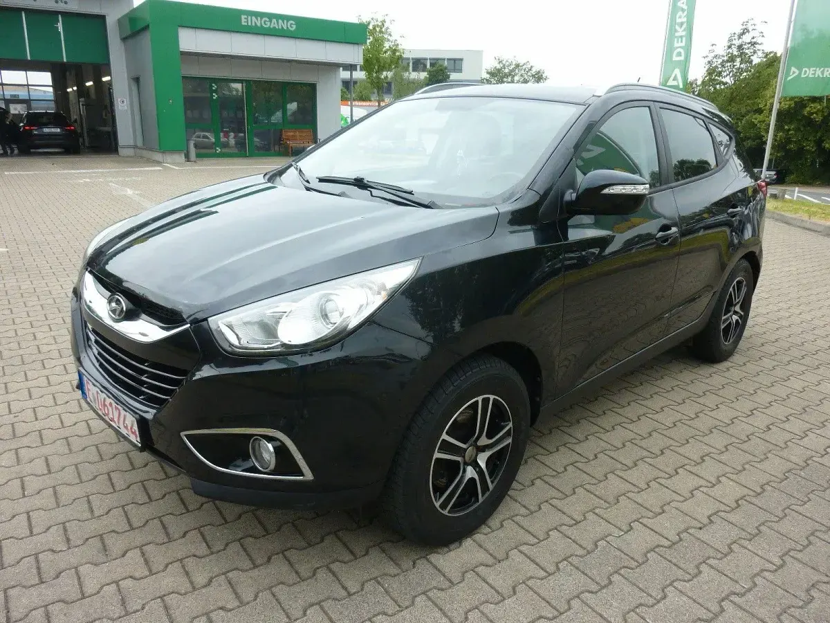 Gebraucht Hyundai ix35 Style 136 PS (100 kW) 2010 Schwarz SUV