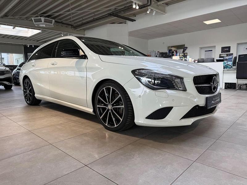 Gebraucht Mercedes CLA250 Shooting Brake 211 PS (155 kW) 2016 Weiß Kombi