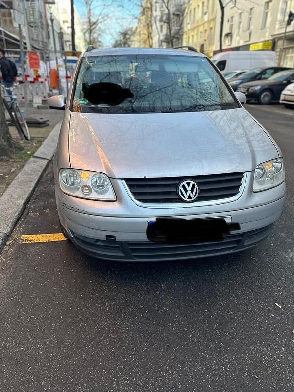 Silber Gebraucht 2004 VW Touran Van / Kleinbus | 3.200 € (Etwas zu teuer) - Bild 1/3