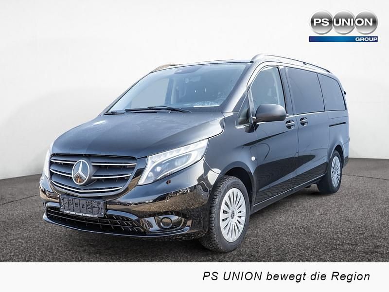 Gebraucht Mercedes Vito 190 PS (139 kW) 2022 Schwarz / obsidianschwarz Van