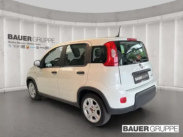 Gebraucht Fiat Panda 69 PS (50 kW) 2023 Weiss) (weiss Kleinwagen