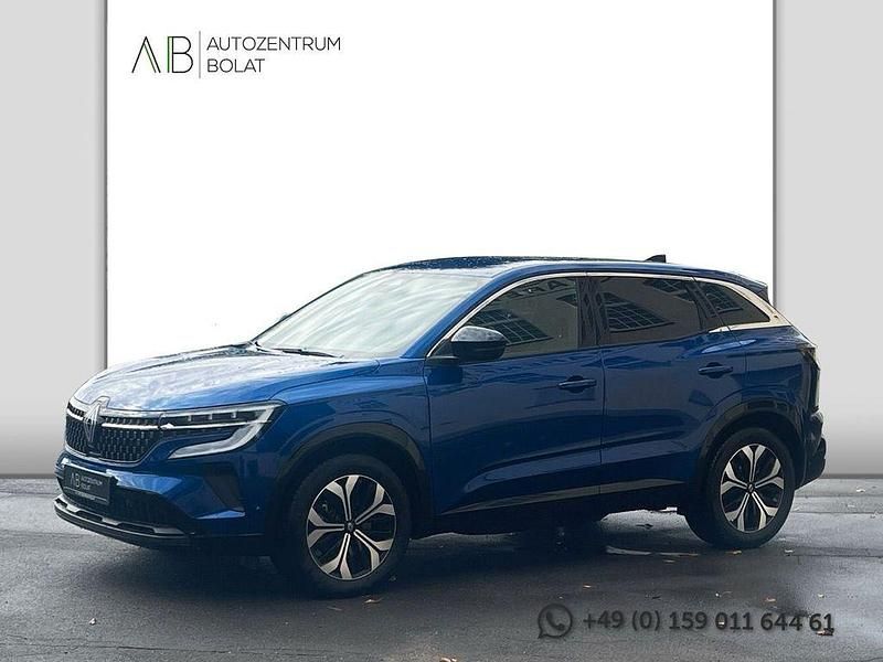 Blau Gebraucht 2025 Renault Austral Techno SUV | 29.900 € - Bild 1/4