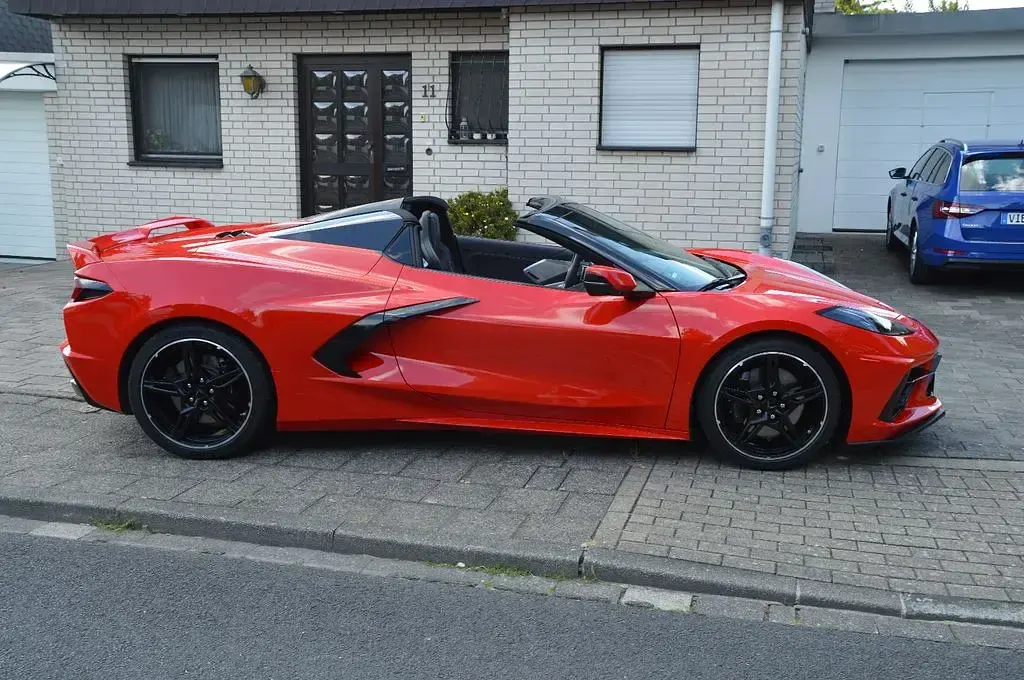 Gebraucht Corvette Stingray 481 PS (353 kW) 2023 Rot Cabrio