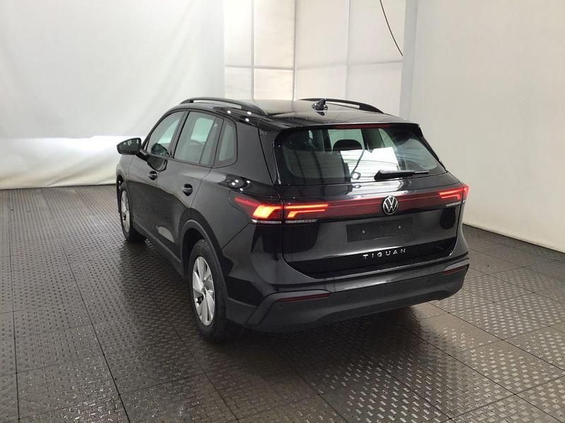 Second-hand VW Tiguan Life 150 CP (110 kW) 2024 SUV