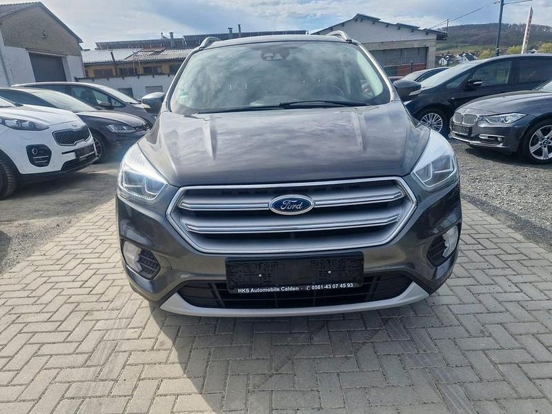 Gebraucht Ford Kuga Cool & Connect 150 PS (110 kW) 2018 Magnetic SUV