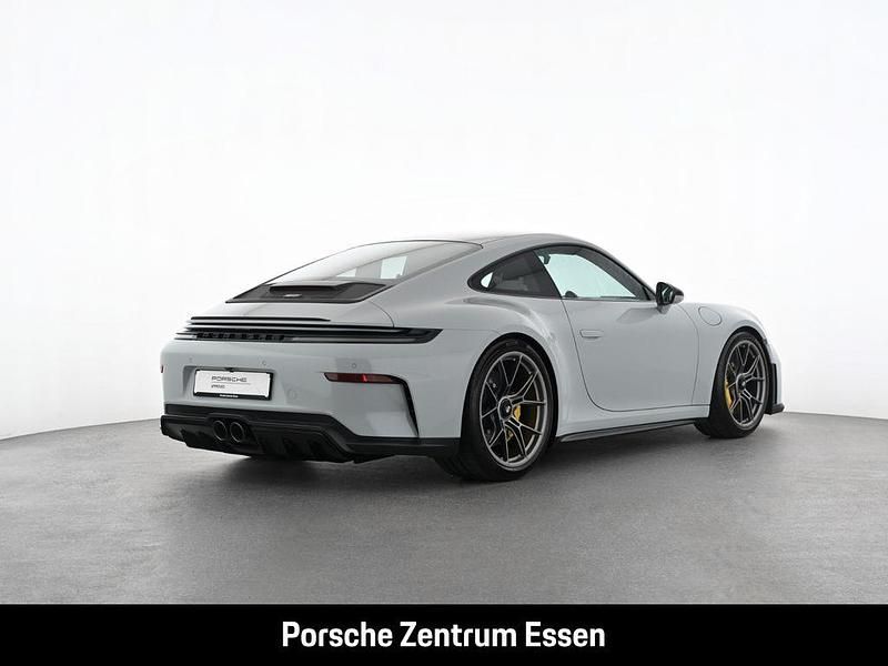 Ny Porsche 992 510 HK (375 kW) 2025 Grå