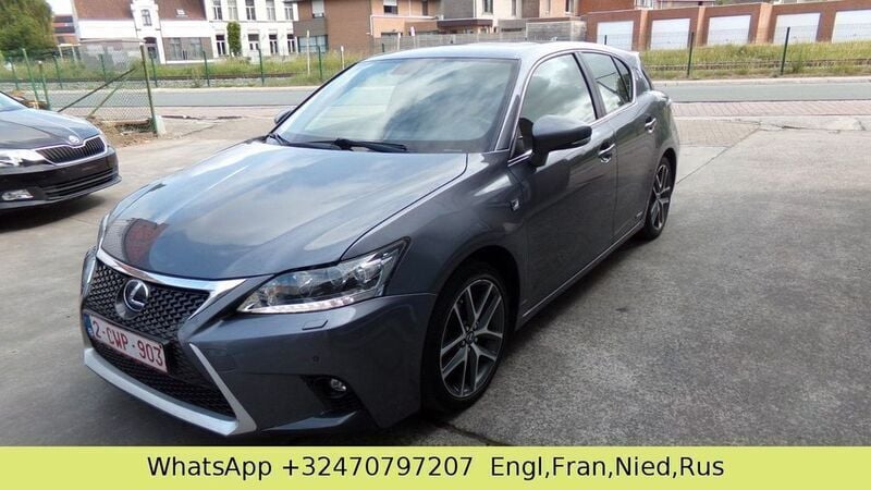 Grau Gebraucht 2016 Lexus CT200h Sport Line Limousine | 12.900 € (Superpreis) - Bild 1/4