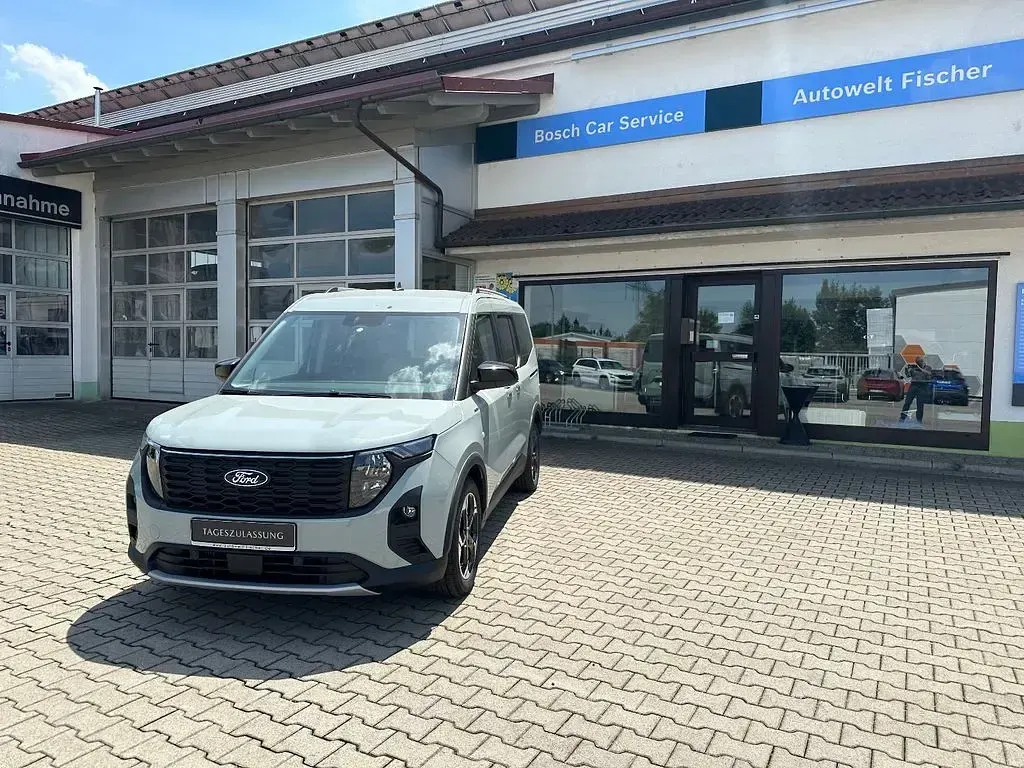 Neu Ford Tourneo Courier Active 125 PS (91 kW) 2025 Grau Van / Kleinbus