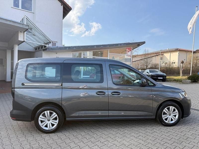 Gebraucht VW Caddy Maxi 102 PS (75 kW) 2022 Grau Van / Kleinbus