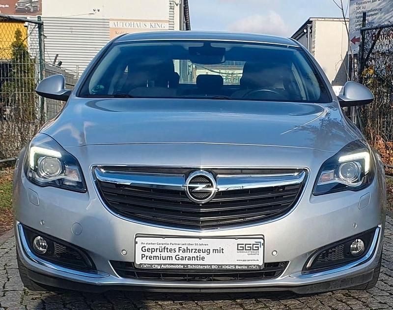 Gebraucht Opel Insignia Edition 170 PS (125 kW) 2015 Silber Limousine