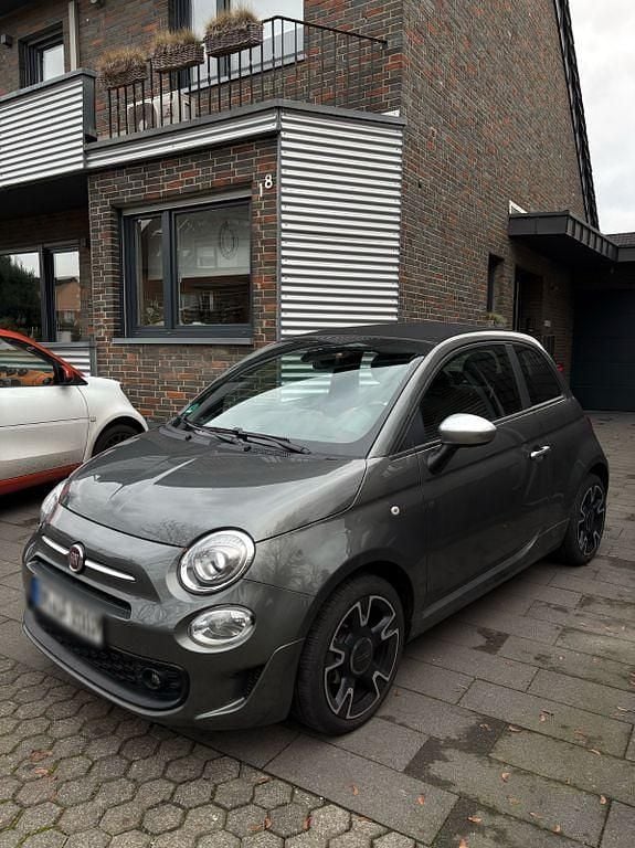 Grau Gebraucht 2020 Fiat 500C Rockstar Cabrio | 10.500 € (Guter Preis) - Bild 1/4