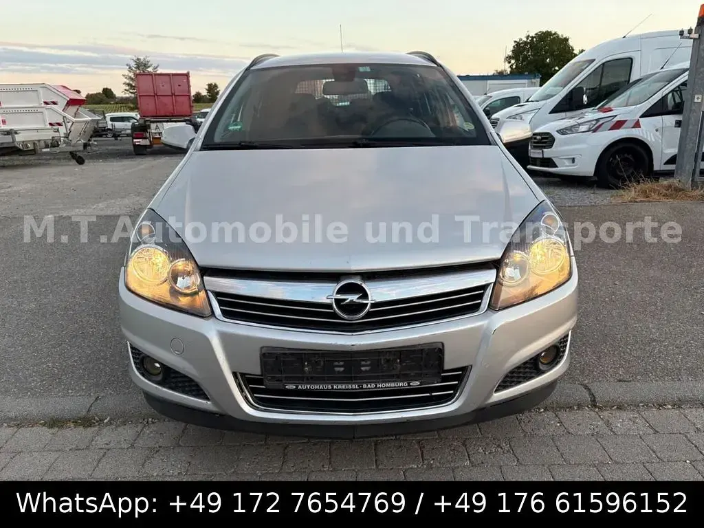 Gebraucht Opel Astra Sport 116 PS (85 kW) 2008 Silber Limousine