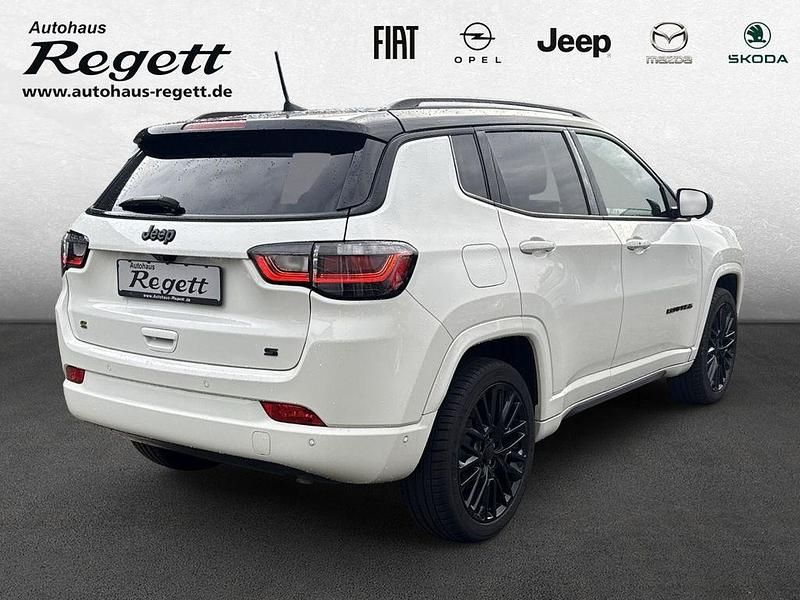 Gebraucht Jeep Compass 131 PS (96 kW) 2023 Vr296) (weiss SUV