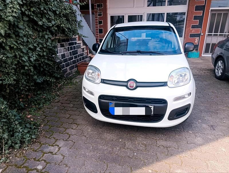 Gebraucht Fiat Panda 69 PS (50 kW) 2015 Weiß Kleinwagen